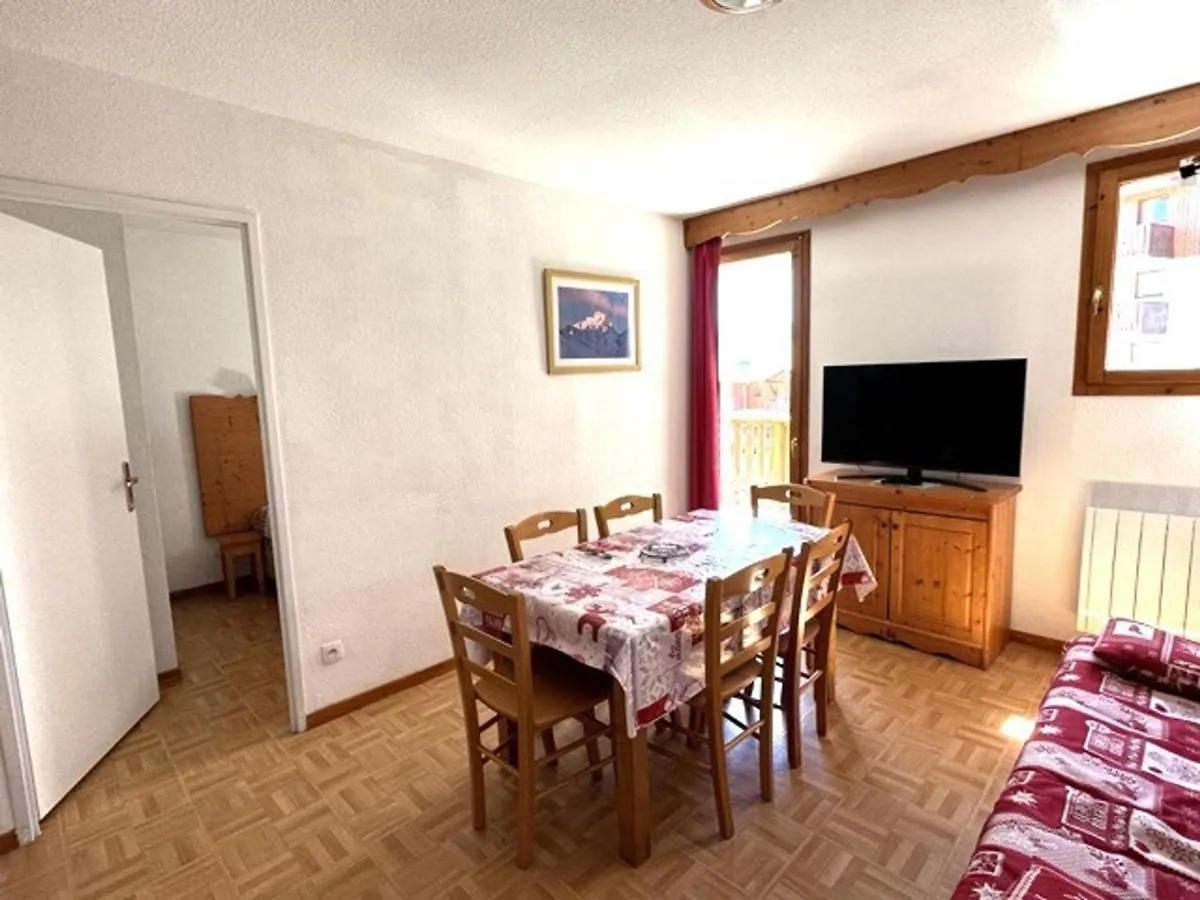 Location Saisonniere 3 Pieces A Puy-Saint-Vincent, 6 Personnes, Proche Pistes, Piscine, Parking Inclus - Fr-1-504-599 Apartment France